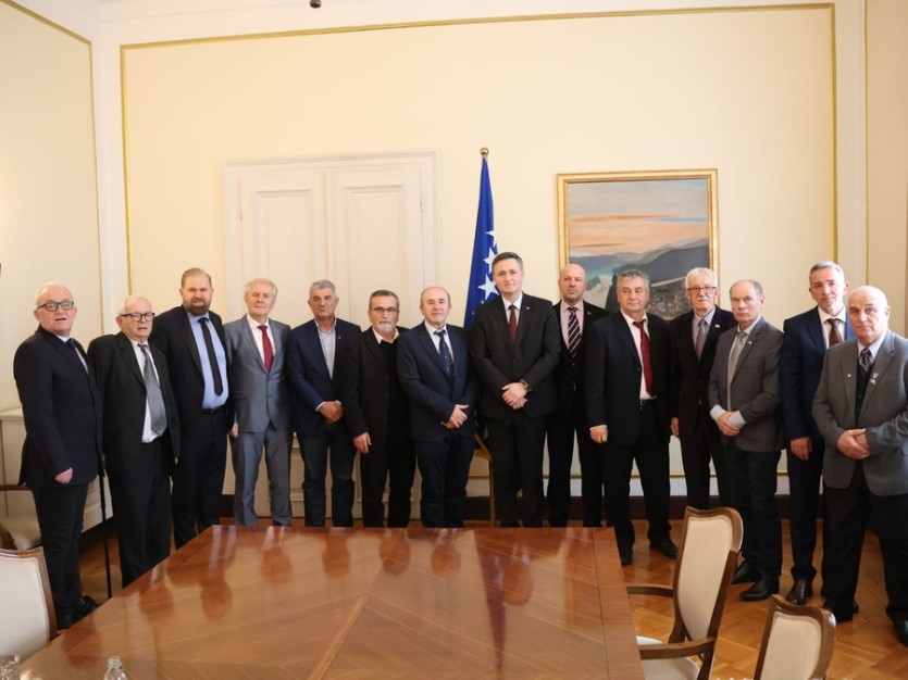 Delegacija Udruženja generala Bosne i Hercegovine u Predsjedništvu Bosne i Hercegovine u povodu Dana nezavisnosti naše države
